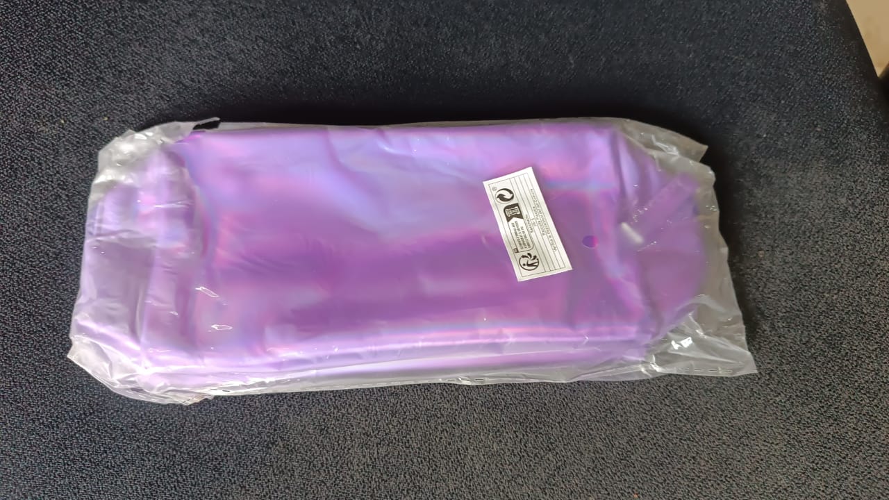 Holographic Waterproof Travel Cosmetic Pouch – Stylish & Durable - Detail 7