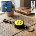 ALVENZA Smiley Face Retractable Keychain – Durable Heavy-Duty Clip