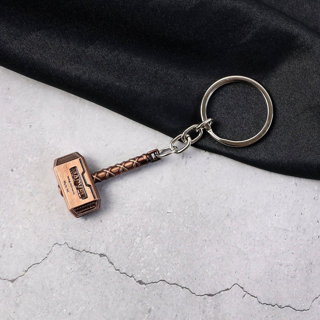 ALVENZA Metal Hammer Keychain – Durable Zinc Alloy Mini Keyring