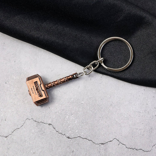 ALVENZA Metal Hammer Keychain – Durable Zinc Alloy Mini Keyring