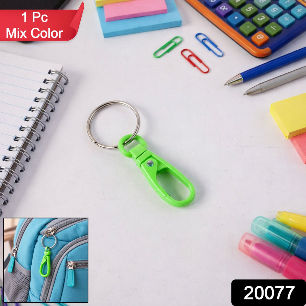 ALVENZA Mini Plastic Carabiner Keychain – Durable Clip for Keys & Bags