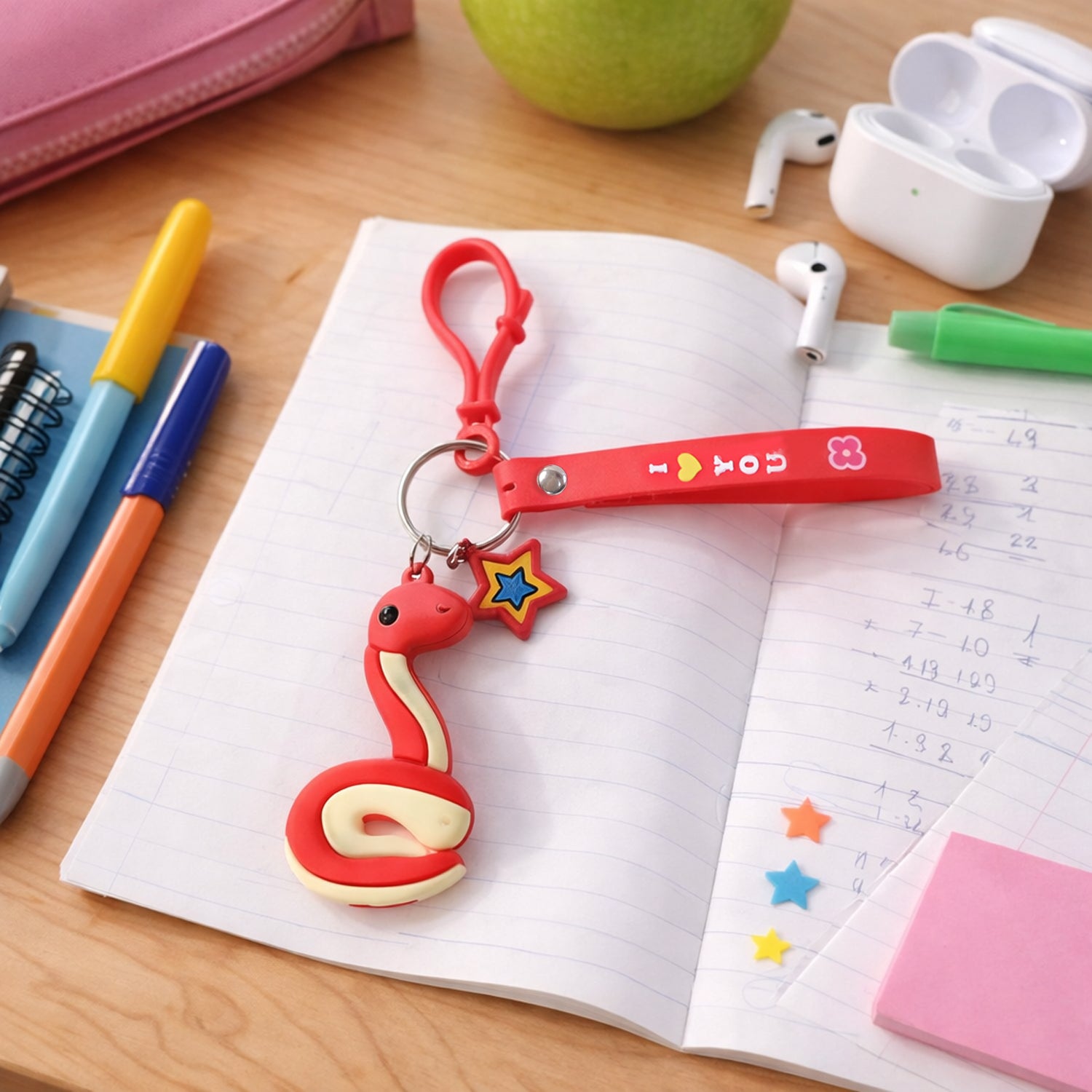 ALVENZA Snake Shape Keychain – Cute Strap & Hook Clip for Kids