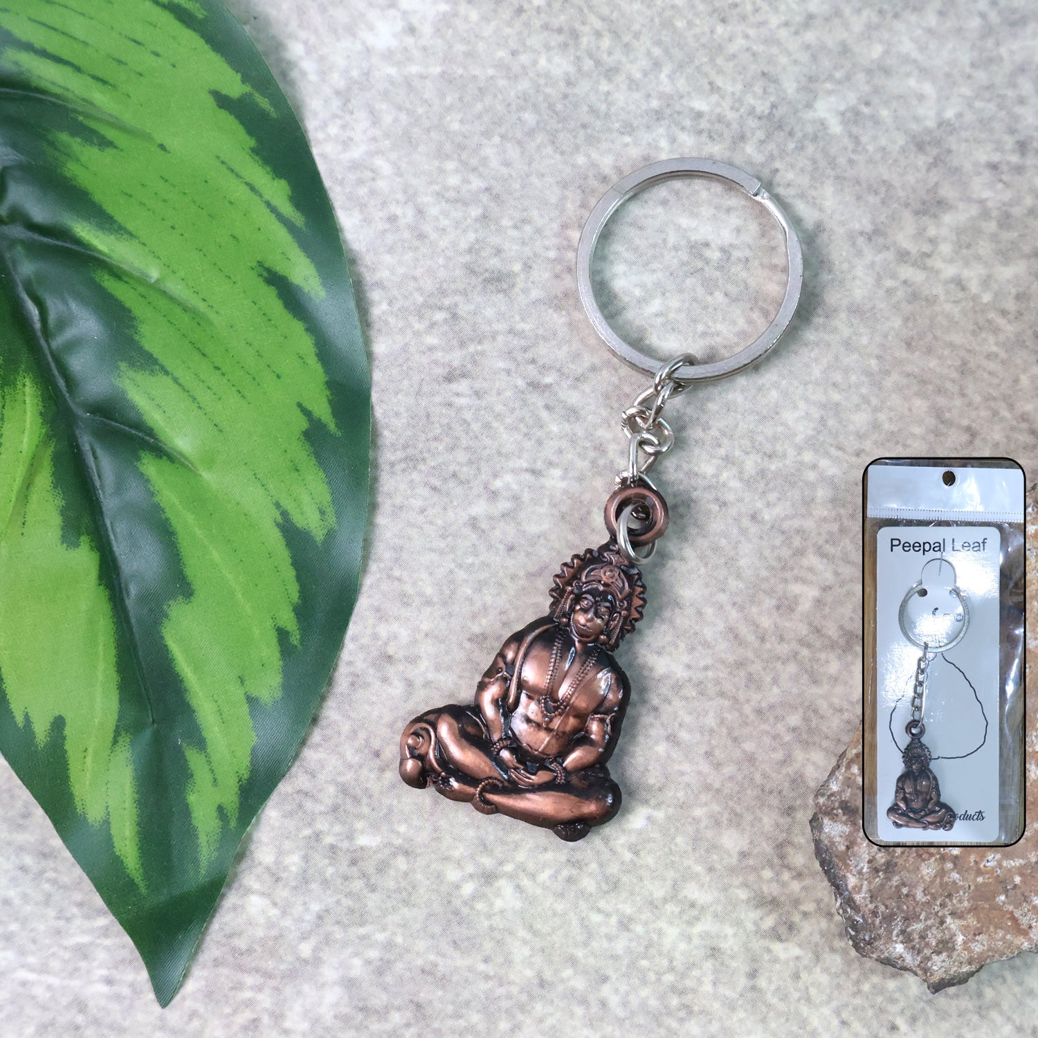 ALVENZA Lord Hanuman Sitting Pose Keychain – Durable Metal Devotional Accessory