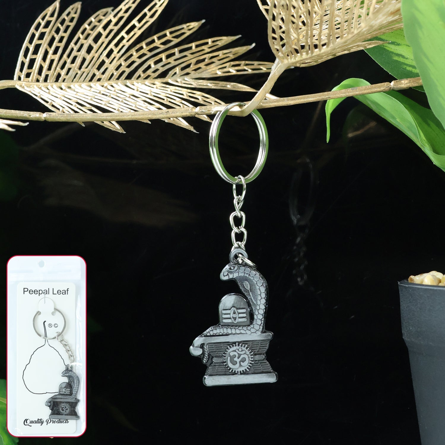 ALVENZA Shivling Keychain – Elegant Silver Metal Design with Snake Motif