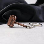ALVENZA Metal Hammer Keychain – Durable Zinc Alloy Mini Keyring