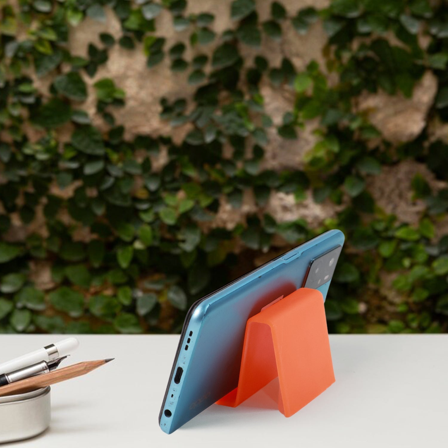 ALVENZA Plastic Phone Stand with Angled Support – Durable & Compact