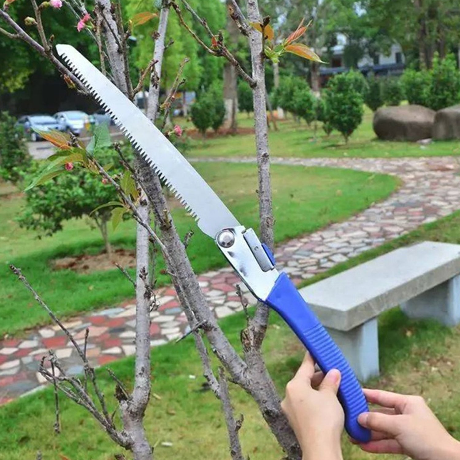 ALVENZA Folding Gardening Saw – Multi-purpose Hand Tool | FitFuzion