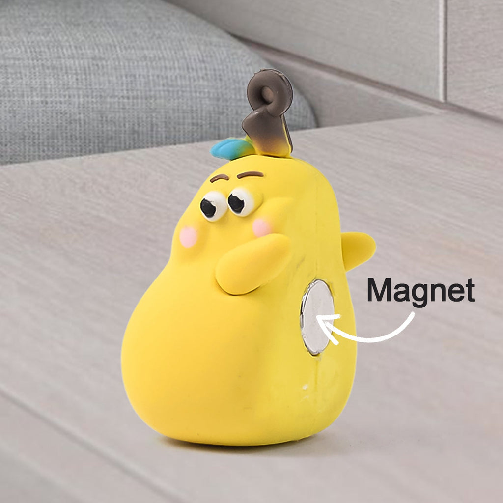 ALVENZA Cute Cartoon Couple Keychain Set – Soft Rubber 2-in-1 Hugging Pair