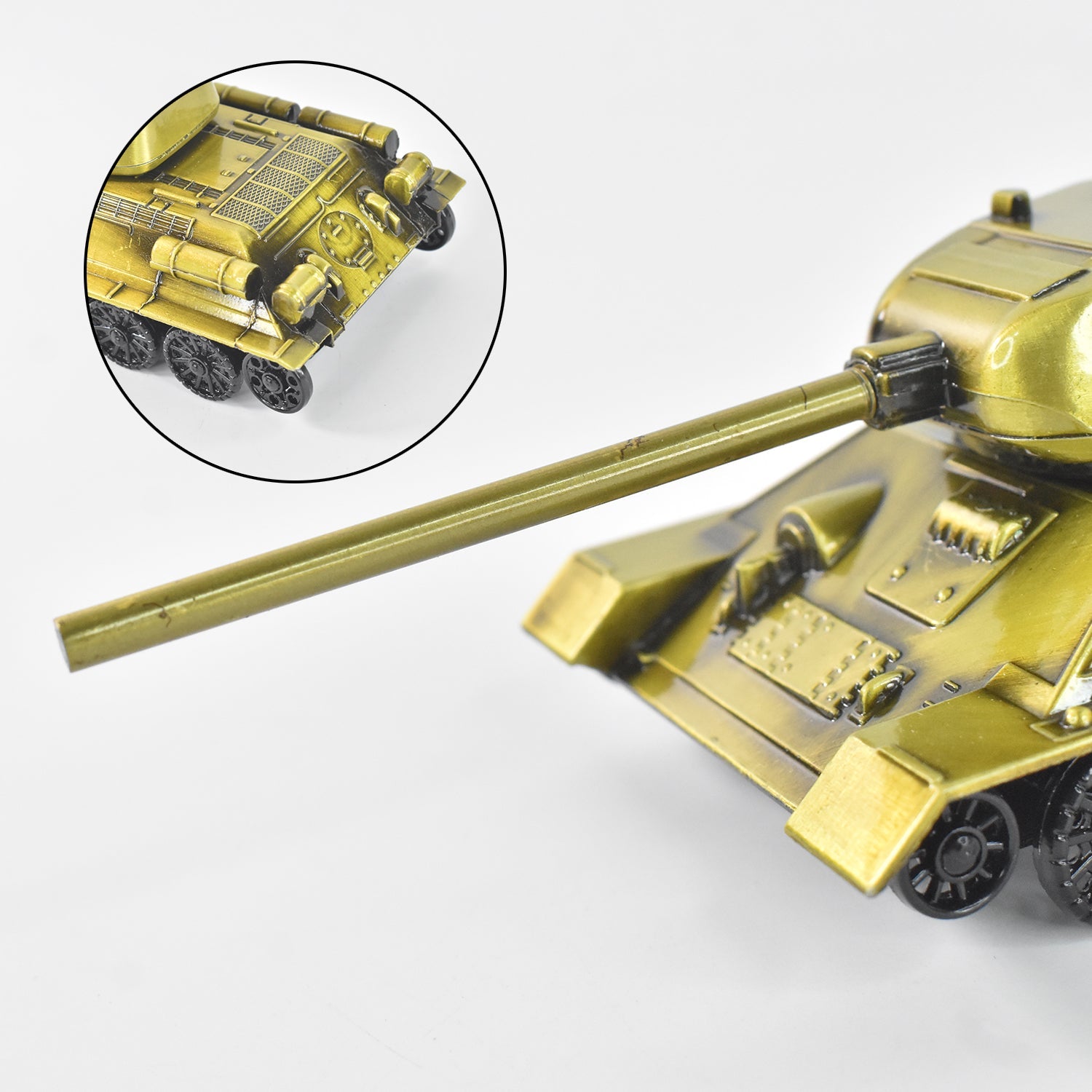 ALVENZA Iron Art Tank Model – Retro Vintage Desktop Decoration