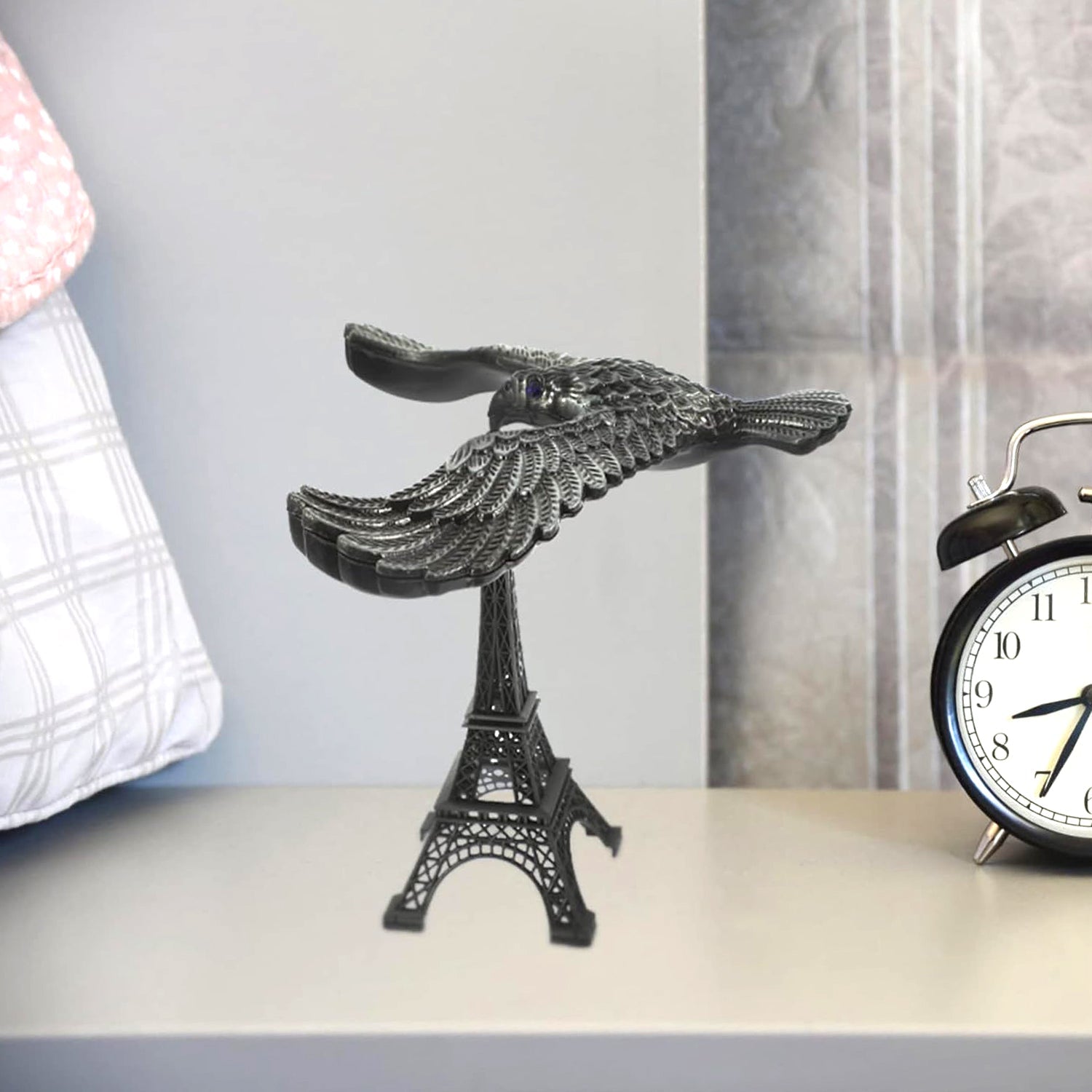 Balancing Eagle Toy Gravity-Defying Metal Desk Decor