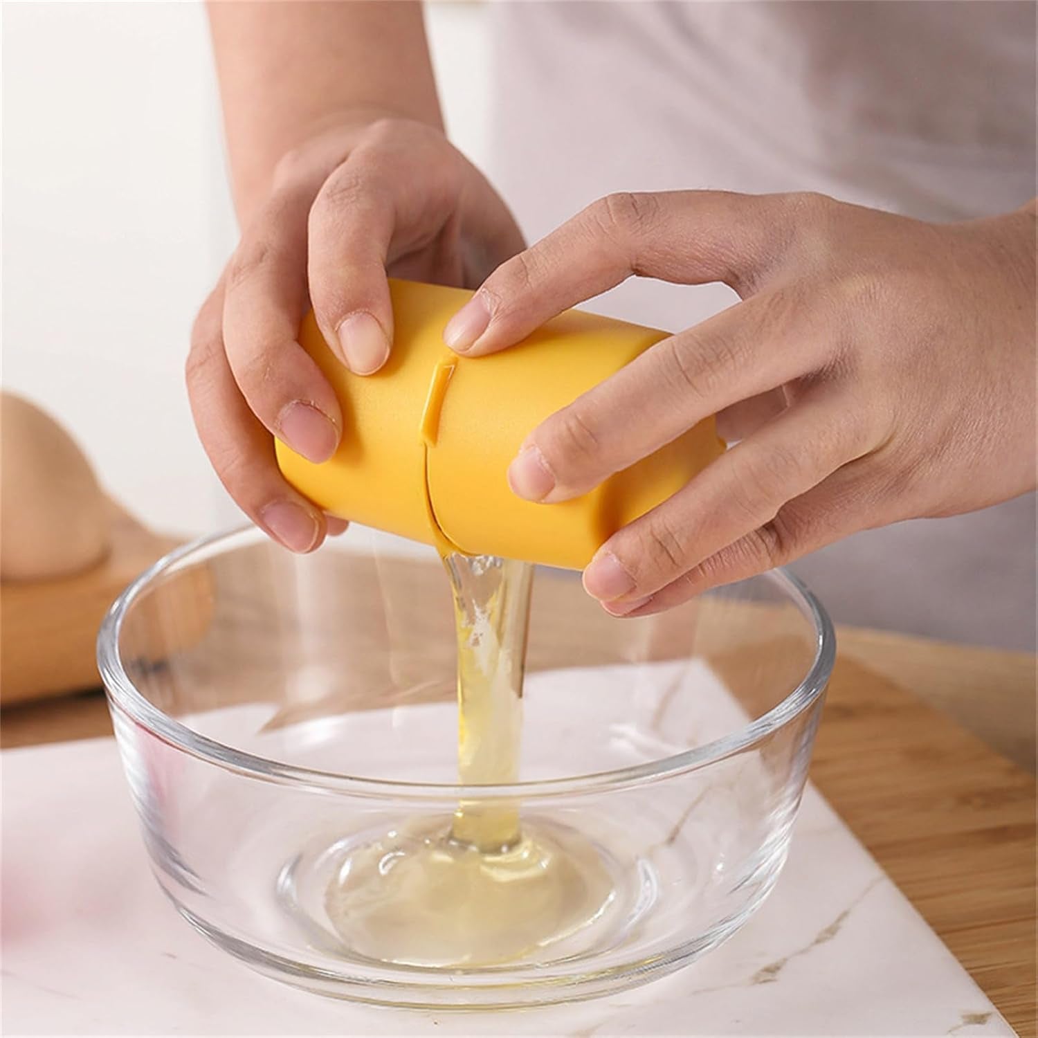 Egg Shell Opener Handheld Egg Cracker Tool for Raw Eggs | Quickslice - Front View