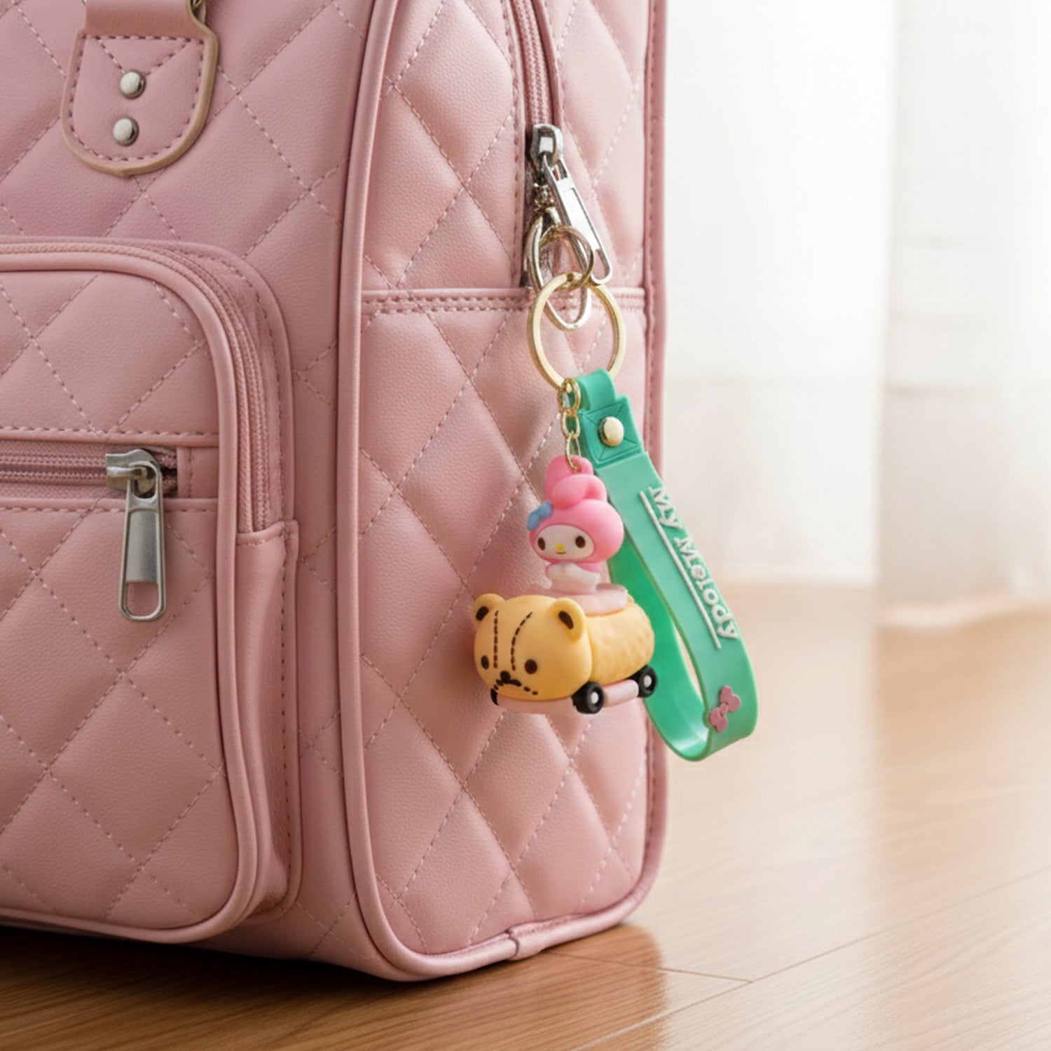 ALVENZA Cartoon Character Keychain – Cute Silicone Strap with Mini Toy Charm