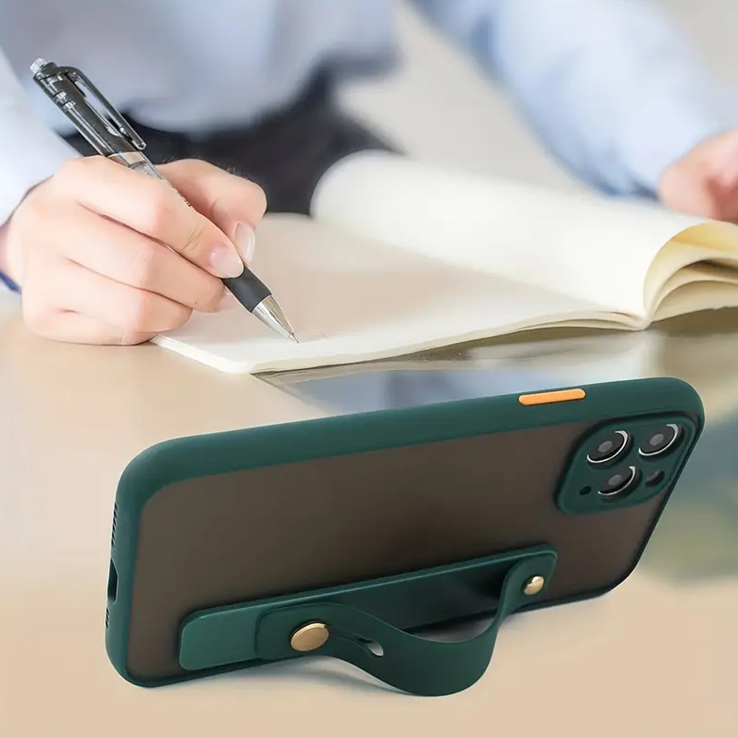 ALVENZA Phone Finger Holder – Secure Silicone Grip & Kickstand | Gambit