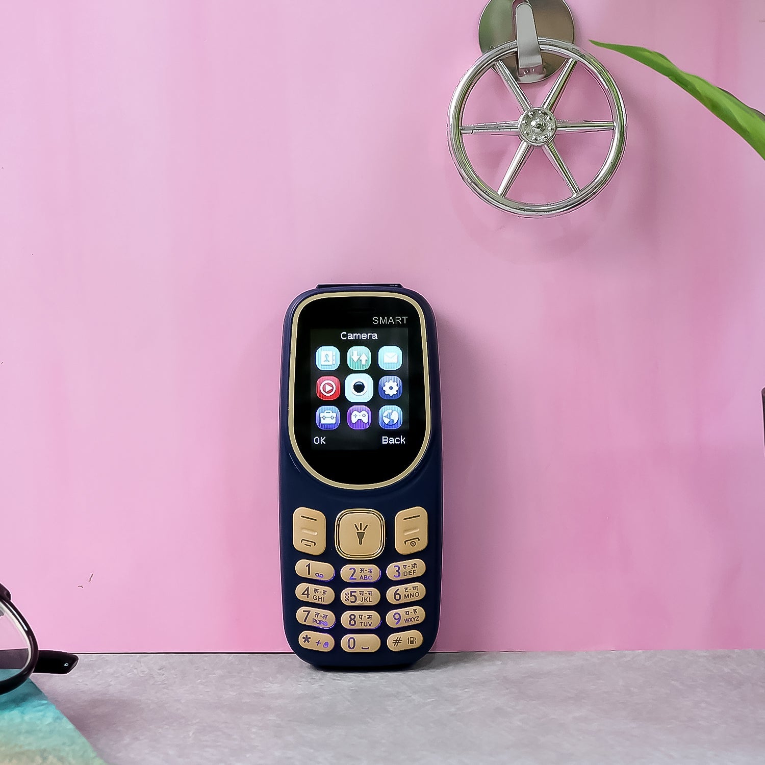 ALVENZA Keypad Feature Phone – Compact, Easy-Use Basic Mobile
