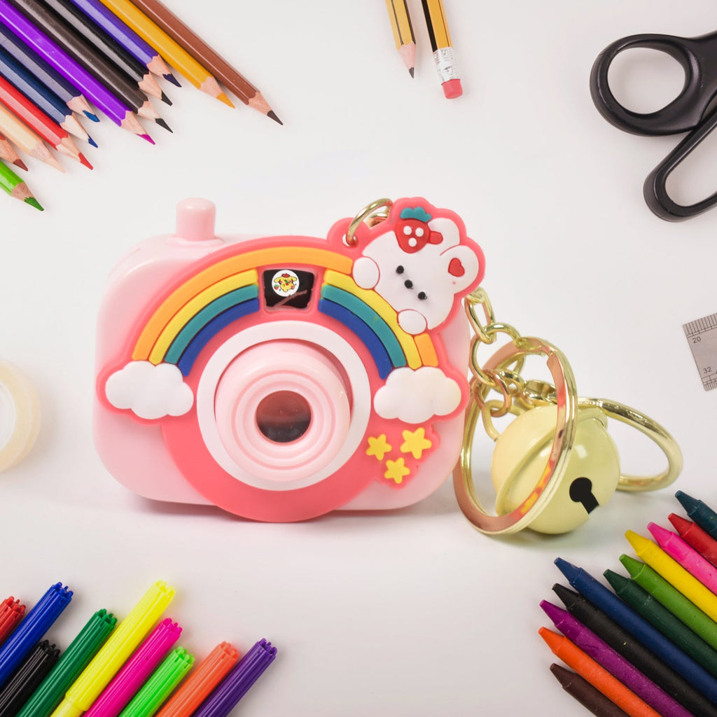 ALVENZA Projective Camera Keychain – Fun Rainbow Image Projector