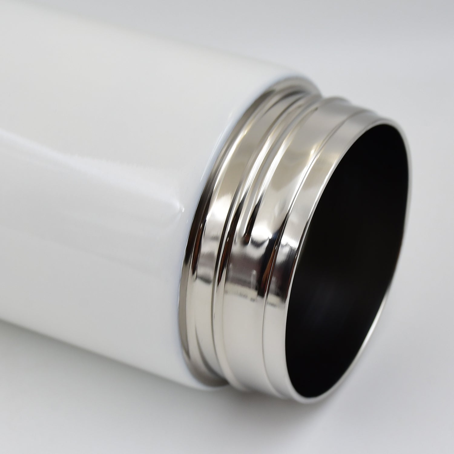 ALVENZA Customized Stainless Steel Insulated Mug – 650ml with Straw | CustomSpot