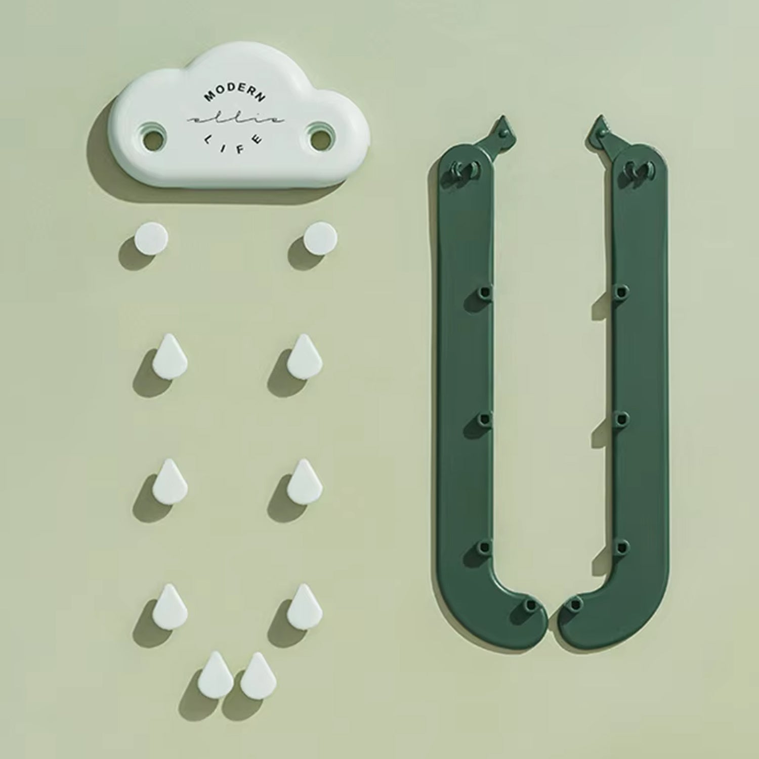 Kitchen Sink Strainer Triangle Design, Durable ABS | ShineCrest - Front View