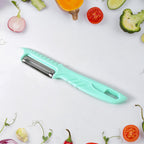 Kitchen Vegetable Peelers 3 Piece Set with Non-slip Handles - Front View