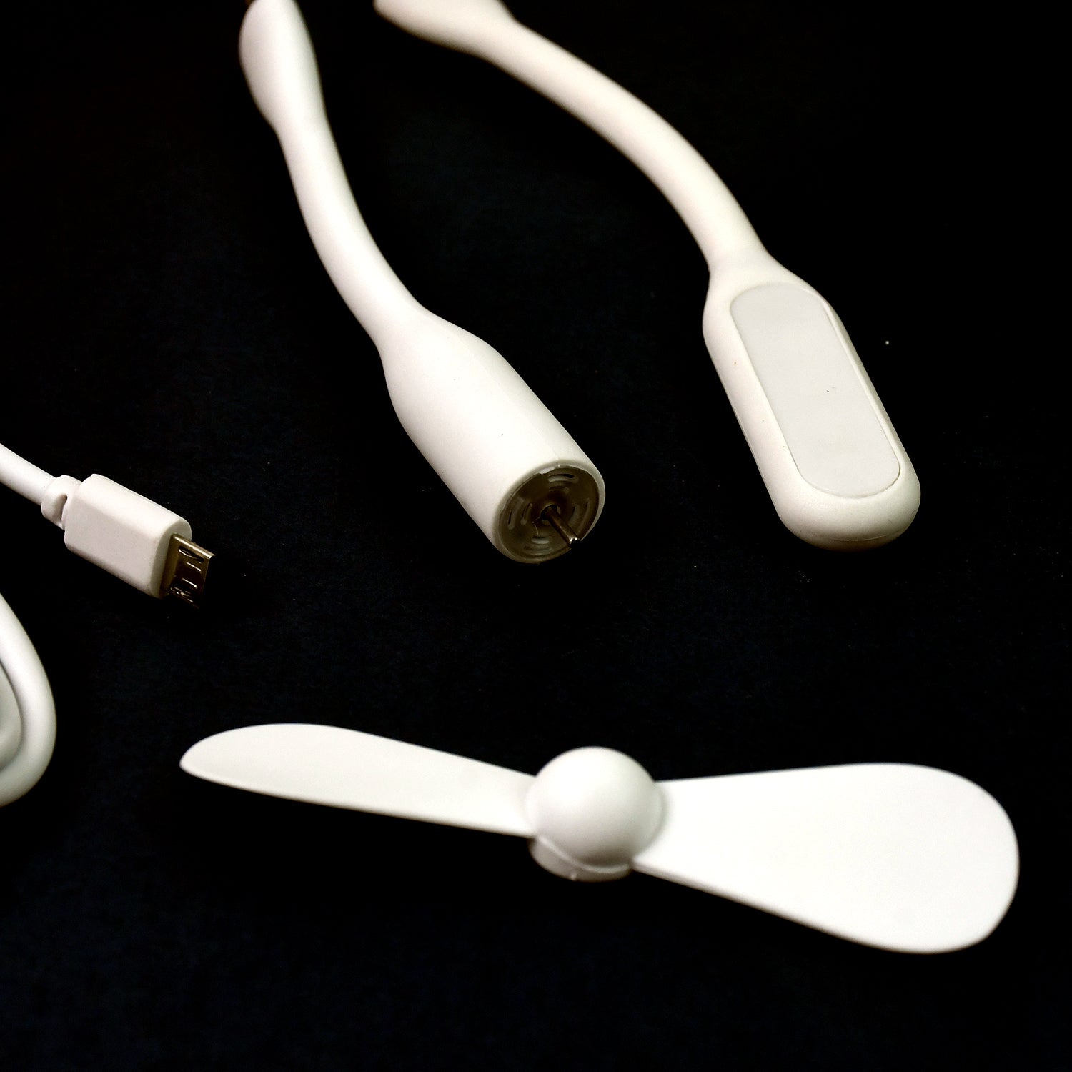 Portable USB Fan Set Mini Fan, LED Light & Cable - Back View