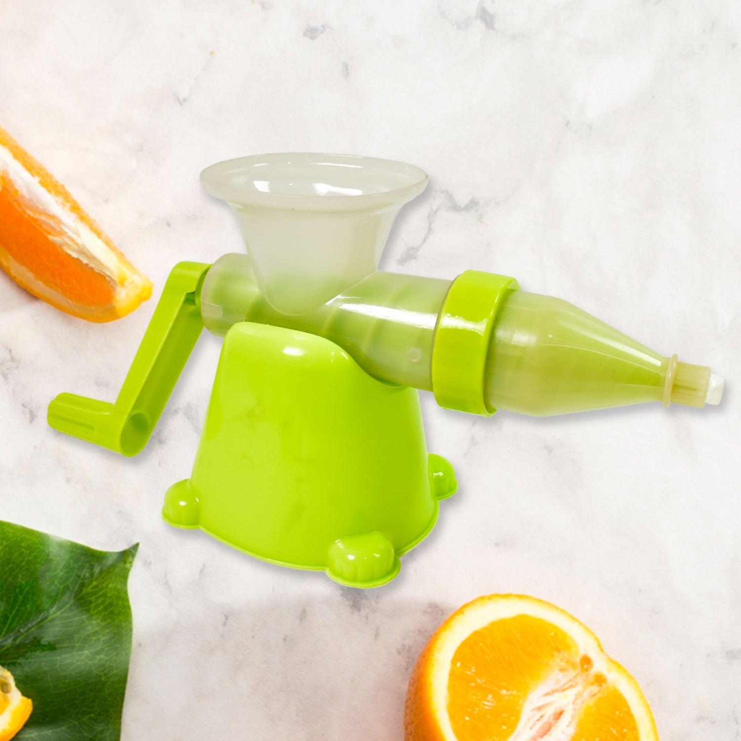 Manual Plastic Juicer Easy, Compact & Durable for Fresh Juices - Detail View 7