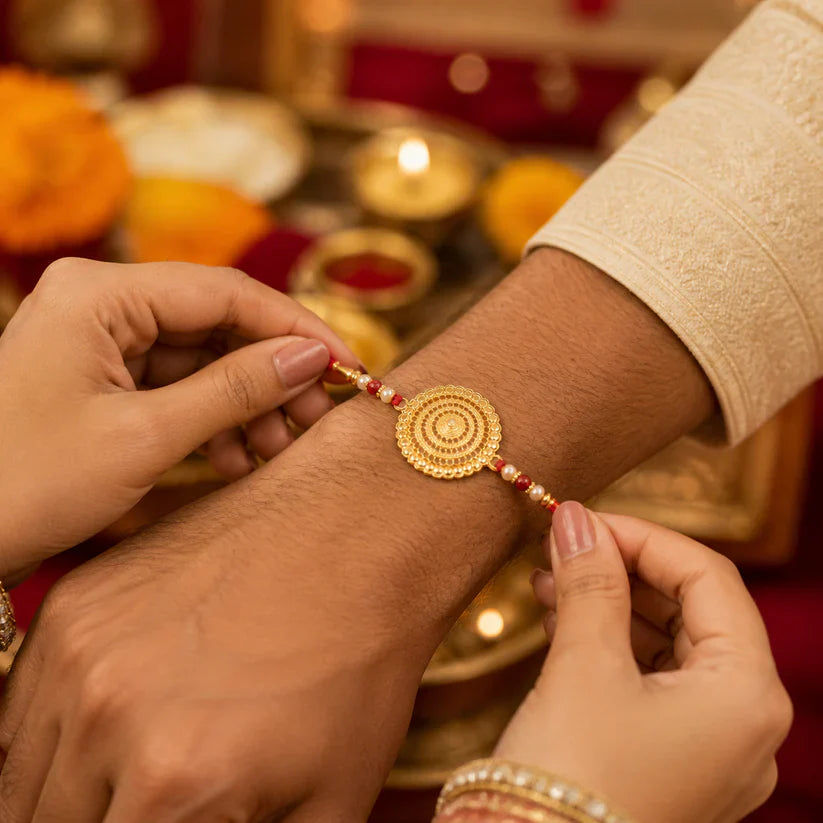 ALVENZA Golden Flower Rakhi - Intricate Design, Skin Friendly Thread for Brothers