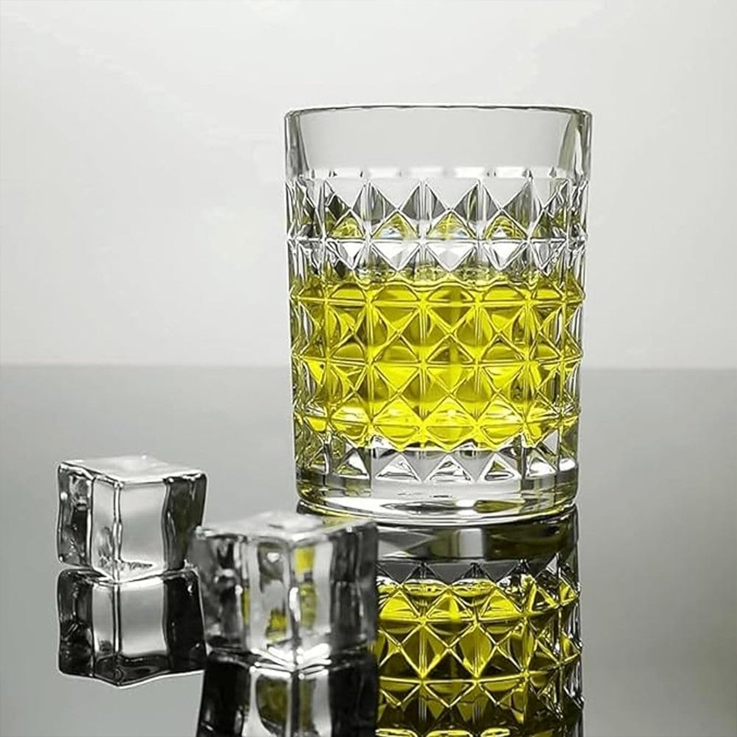 ALVENZA Glass Tumbler Set – Diamond-Cut 6 Pc Elegant Drinking Glasses | Serve Stellar