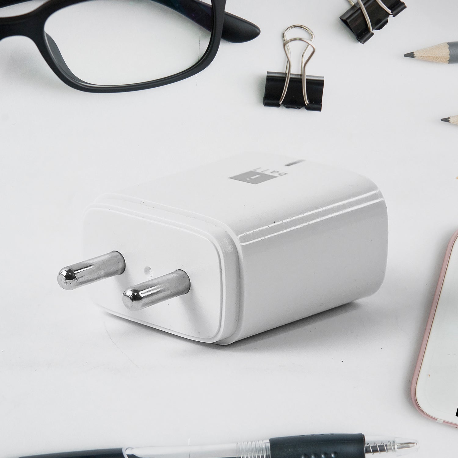 ALVENZA Dual USB Wall Charger 5V/3.1A – Fast & Compact Power Adapter