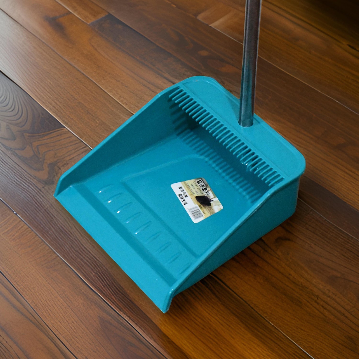 ALVENZA Long Handle Dustpan and Brush – Ergonomic Cleaning Set | VoltDesk