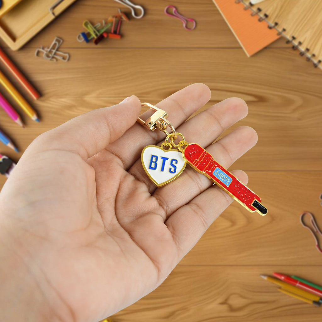ALVENZA Acrylic Keychains – Cute & Durable Mixed Designs