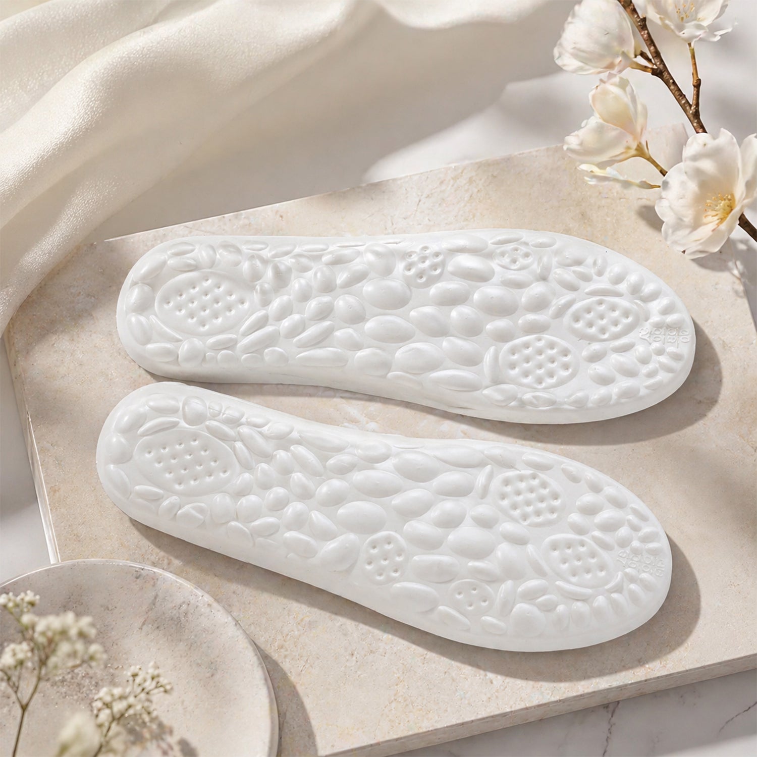 Comfort Fit Shoe Insole Supportive & Breathable Cushion Pads - Detail View 5