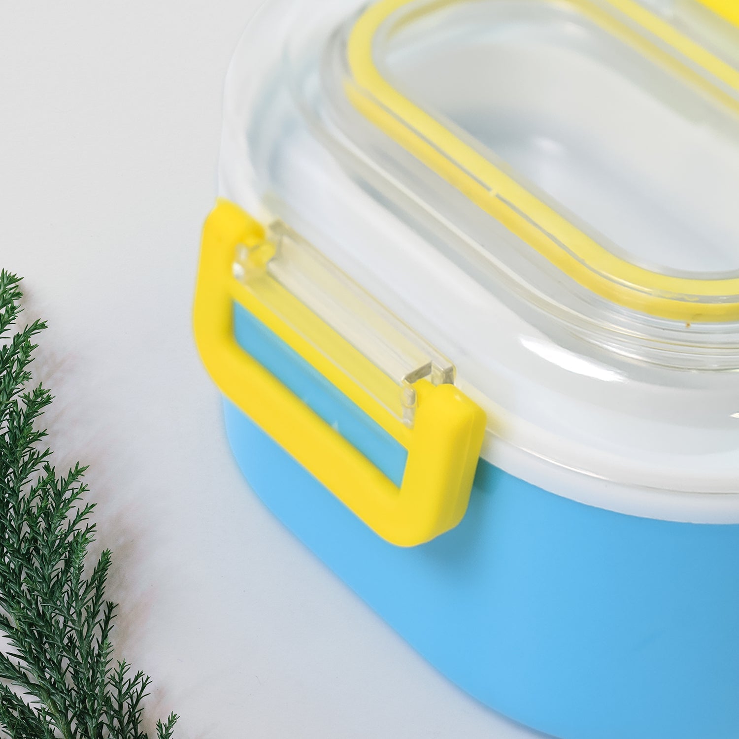 Kids Lunch Box Durable Plastic with Spoon & Fork | Lunchie Bunchie - Detail View 6