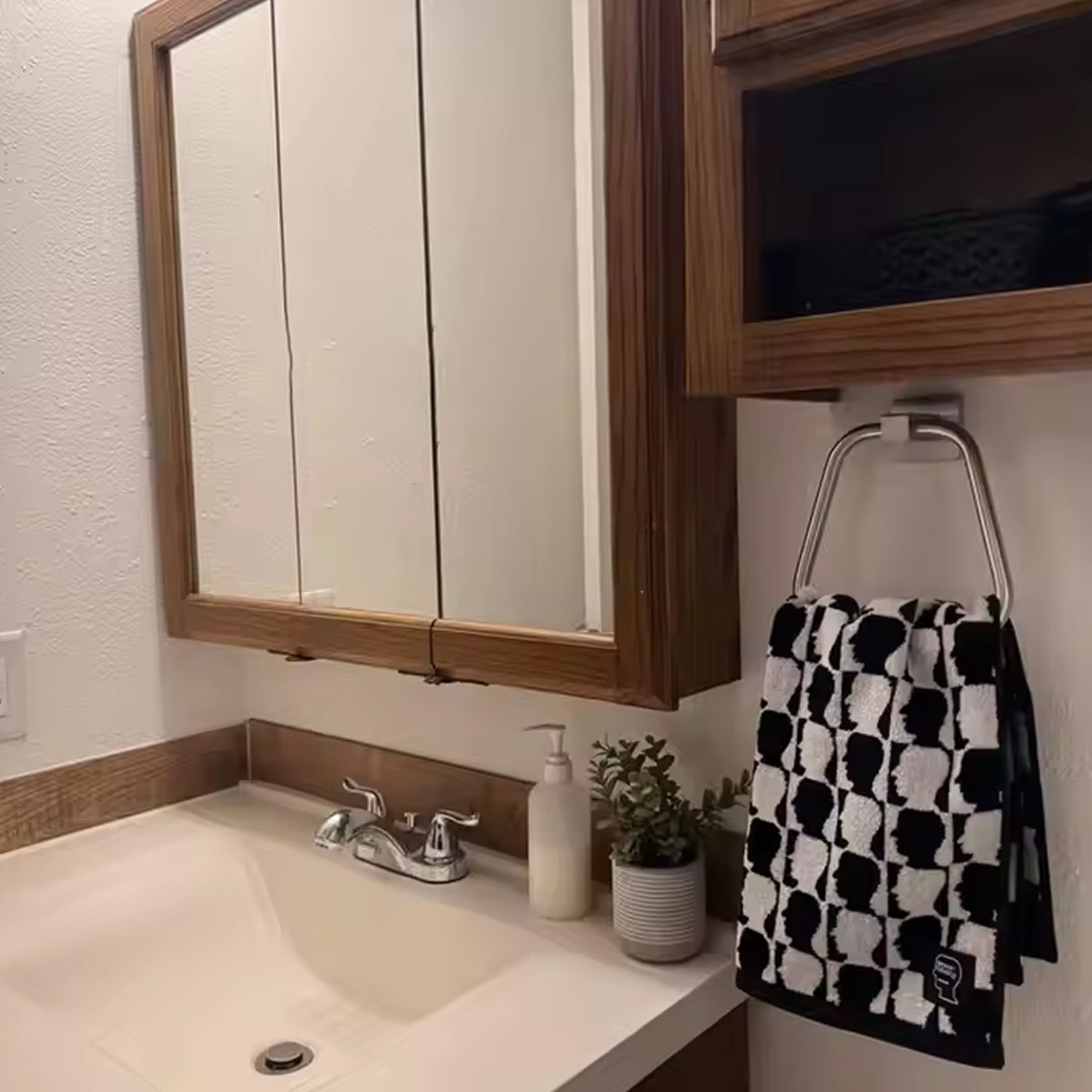 ABS Towel Ring Holder Unbreakable Square Wall Mount | BathNova - Detail View 6