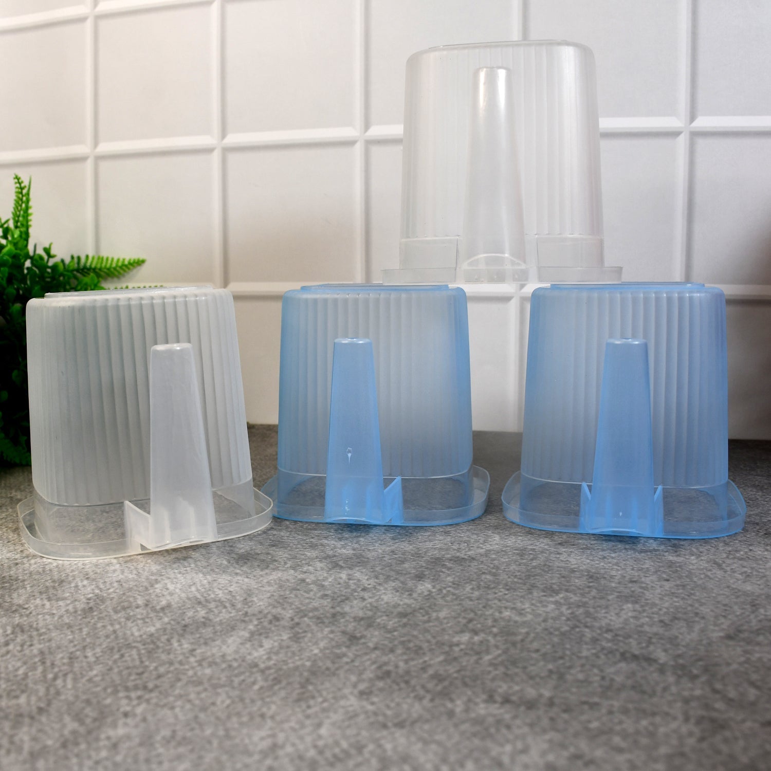 ALVENZA Plastic Bathroom Mugs – Transparent 1000 ML (Set of 4) | Bathora