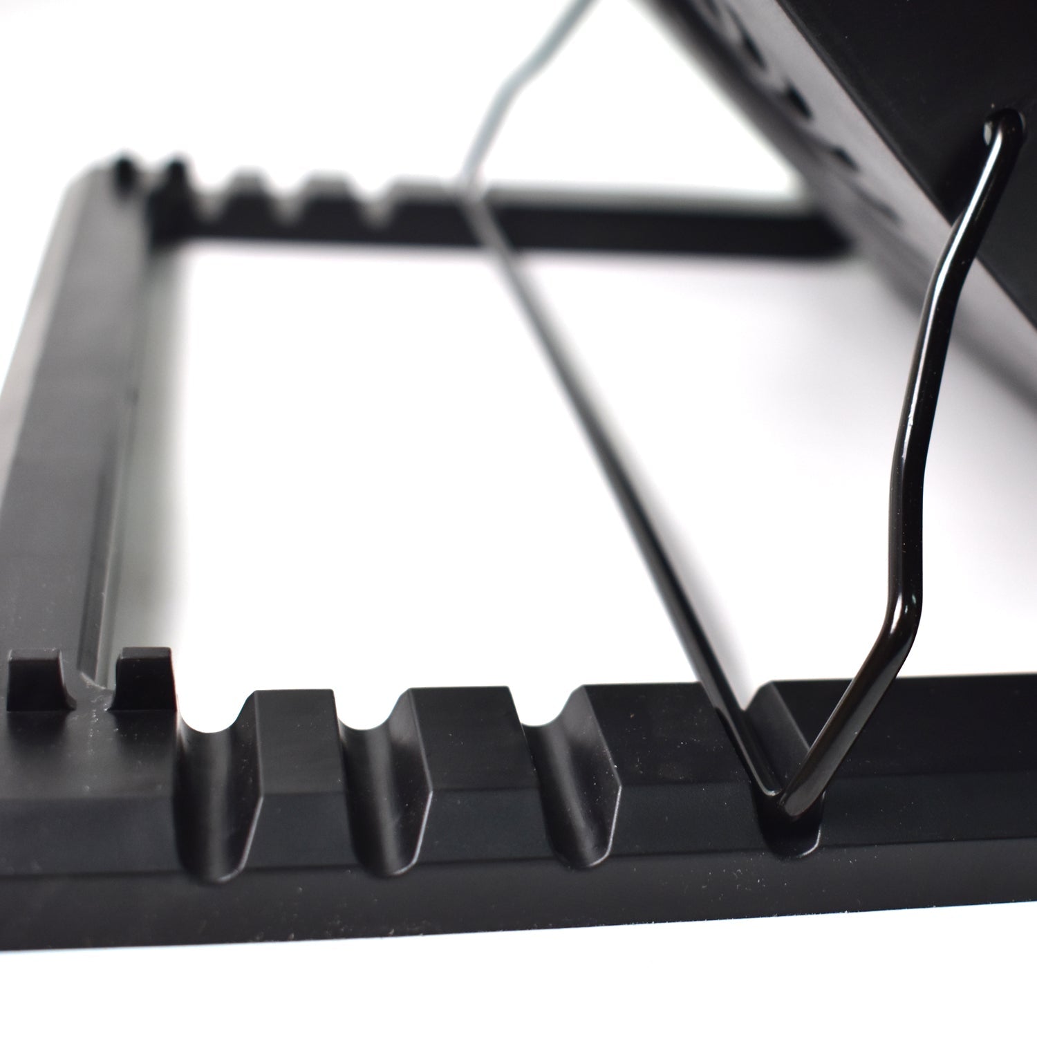 ALVENZA Laptop Cooling Pad – Adjustable Stand, Dual Fan | Indo Glow