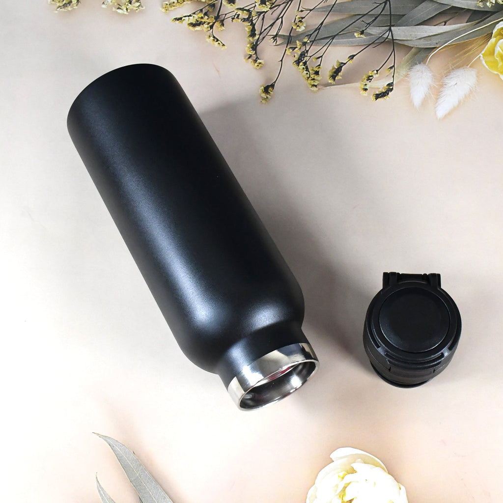 ALVENZA Insulated Stainless Steel Water Bottle – Customizable 700 ML | CustomSpot