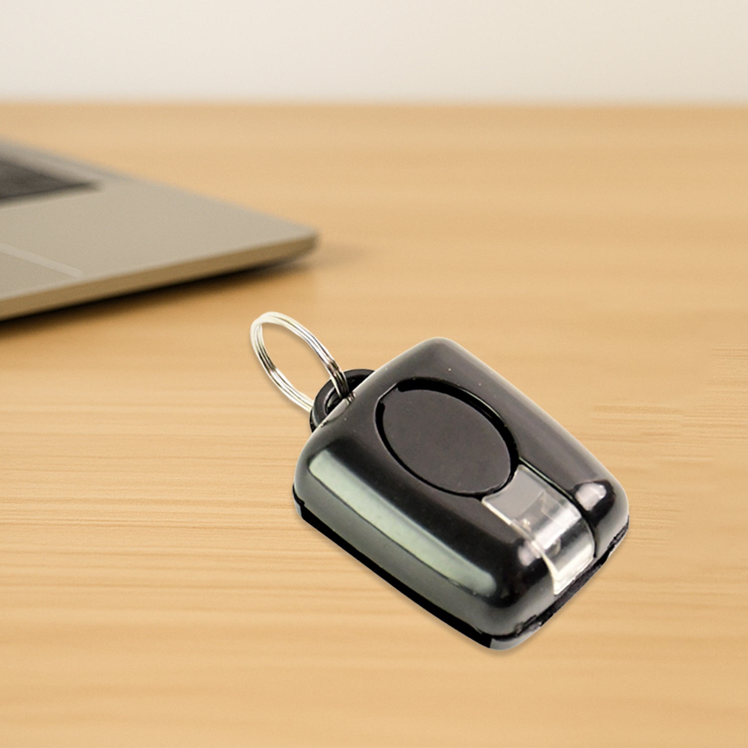 ALVENZA Mini LED Torch Keychain – Compact Portable Flashlight