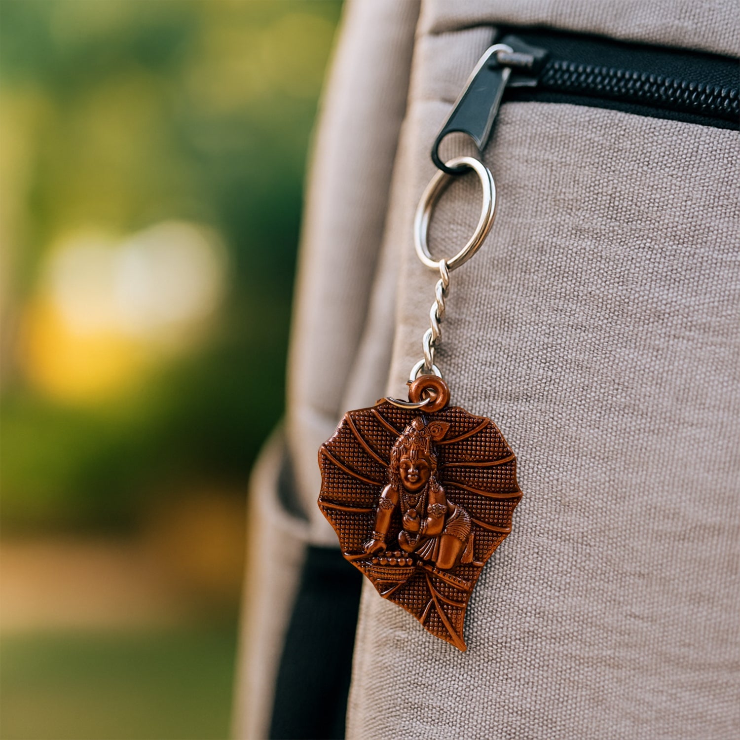 ALVENZA Bal Krishna Antique Bronze Keychain – Spiritual & Durable