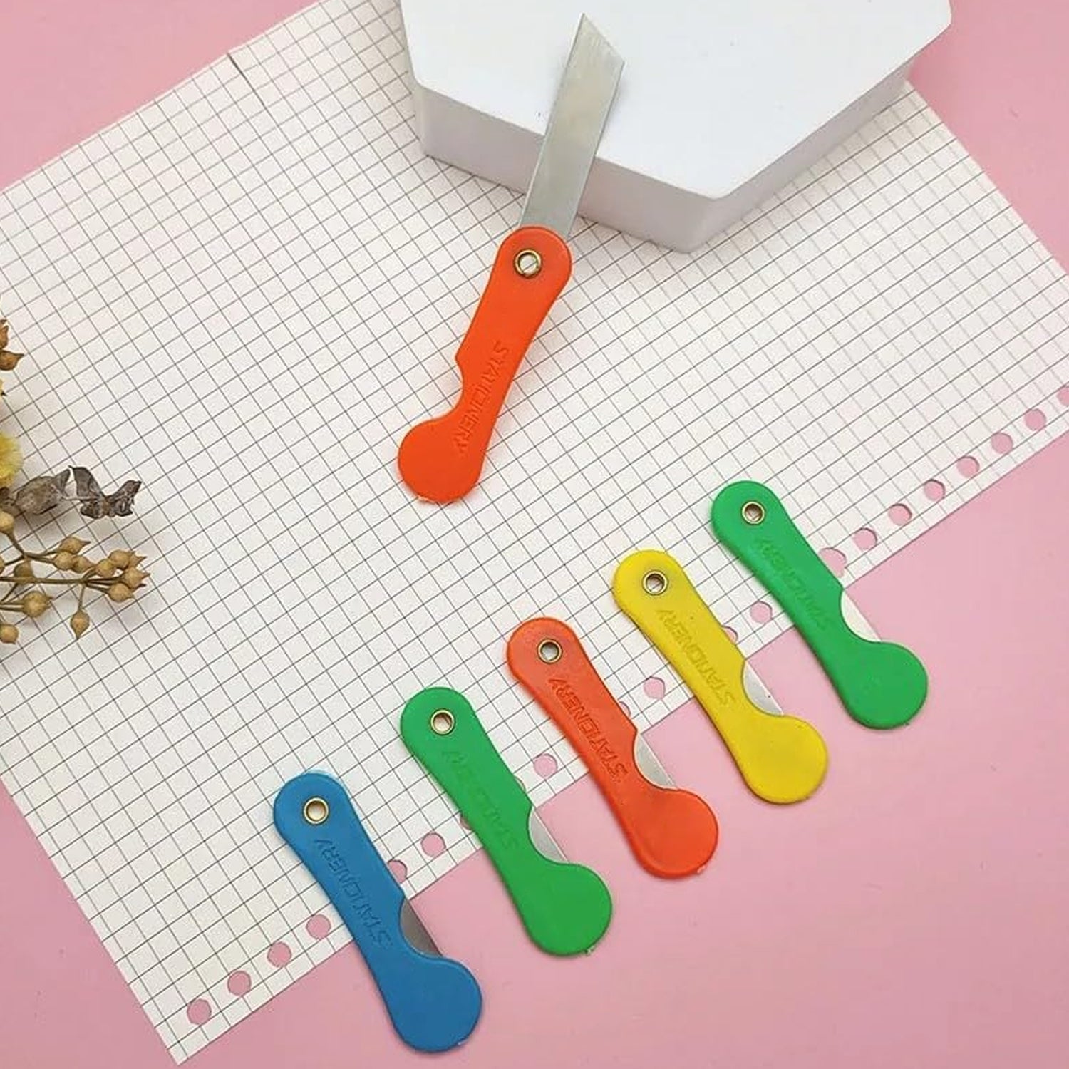 Mini Paper Cutter Knife Multicolour 12-Pack | CutNova - Detail View 6
