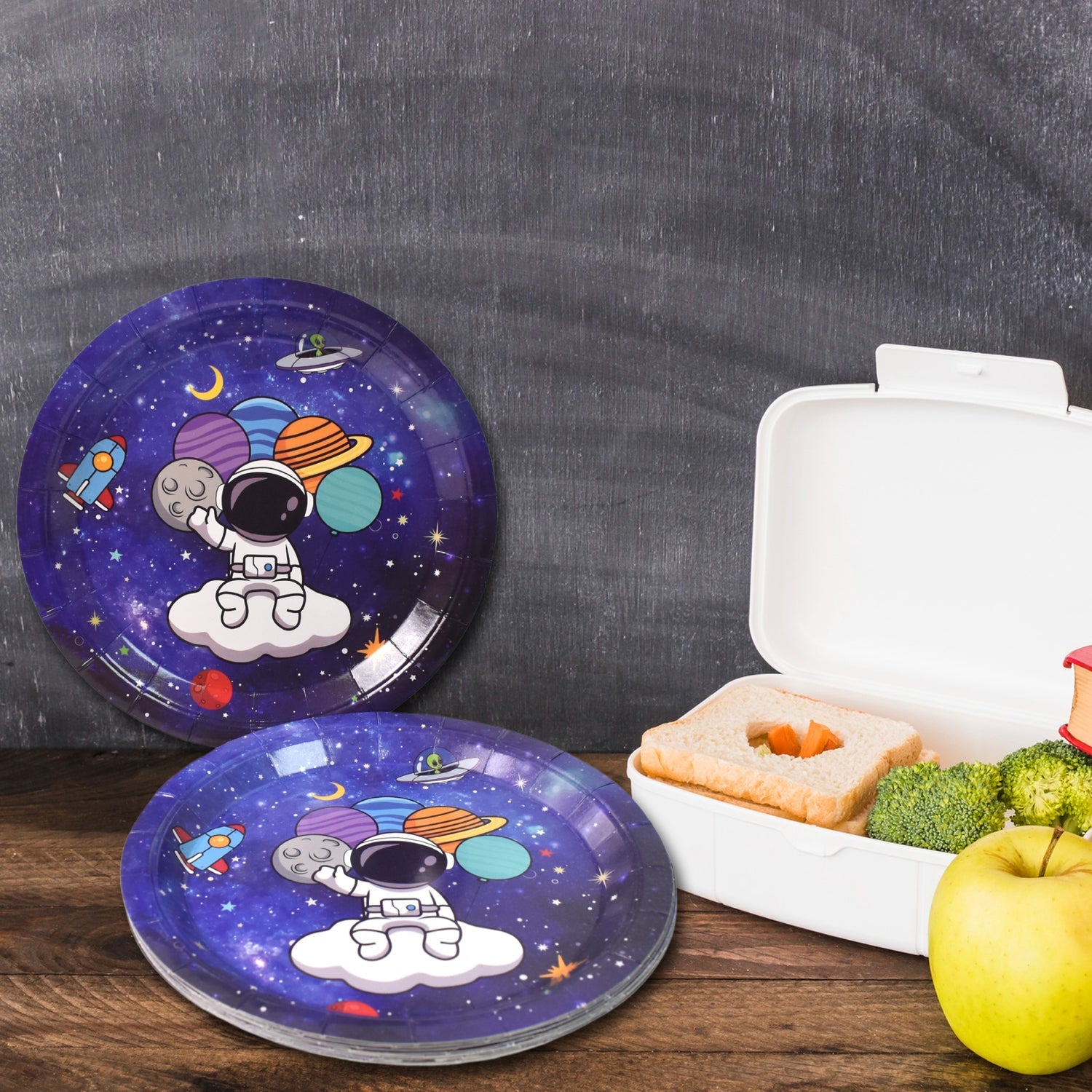Disposable Paper Plates Festive Birthday Set | JubileeJoy - Detail View 8