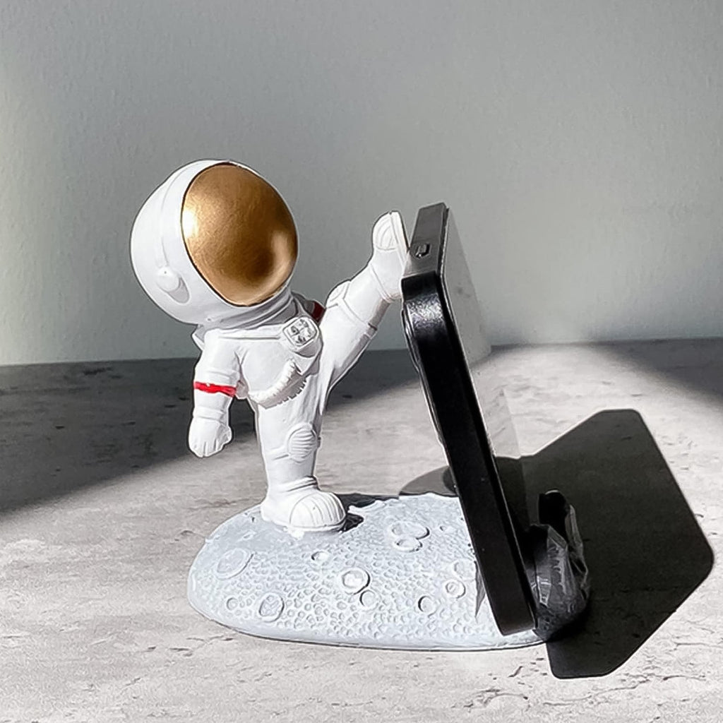 ALVENZA Astronaut Phone Holder – 3D Spaceman Design, Resin | PHOBIA