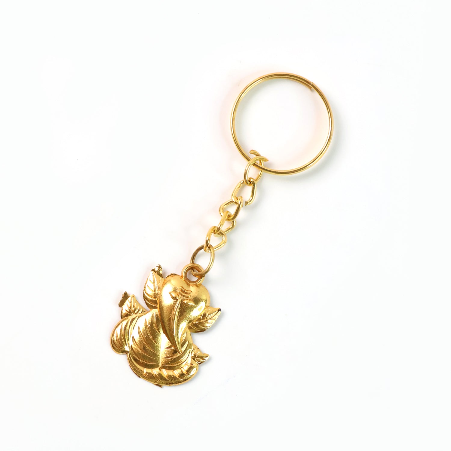 ALVENZA Ganesh Keychain – Durable Golden Leaf Design Accessory