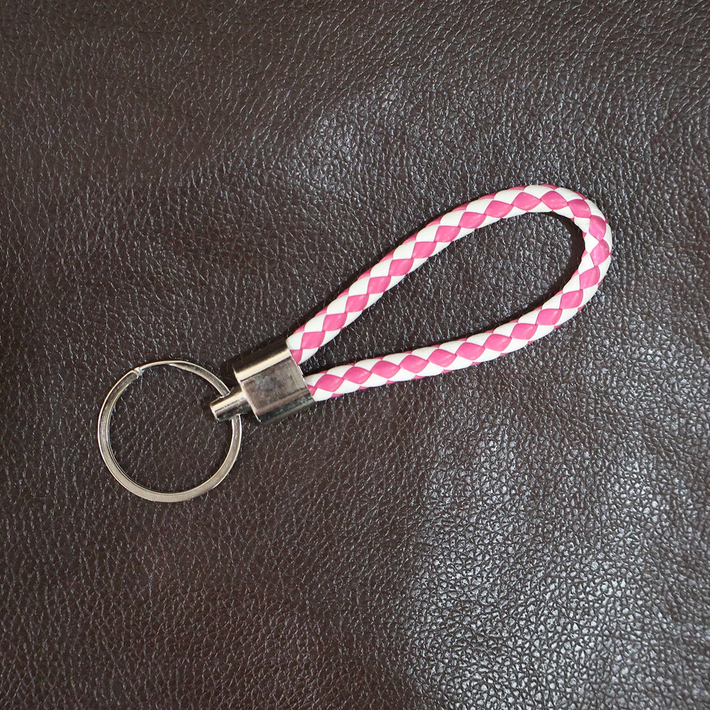 ALVENZA Braided Leather Keychain – Durable Metal Ring & Stylish Hand Strap