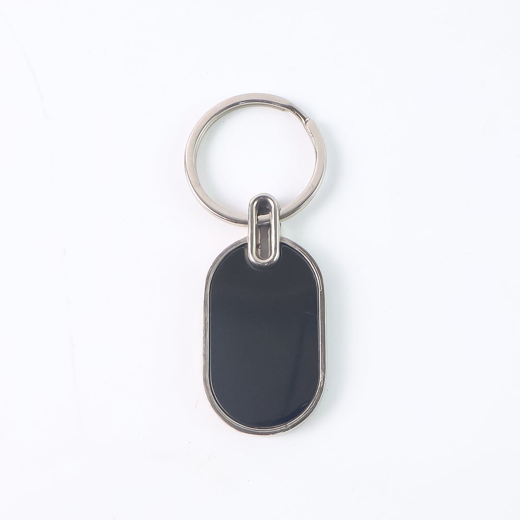 ALVENZA Oval Metal Keychain – Elegant Black & Silver Finish for Stylish Key Organization