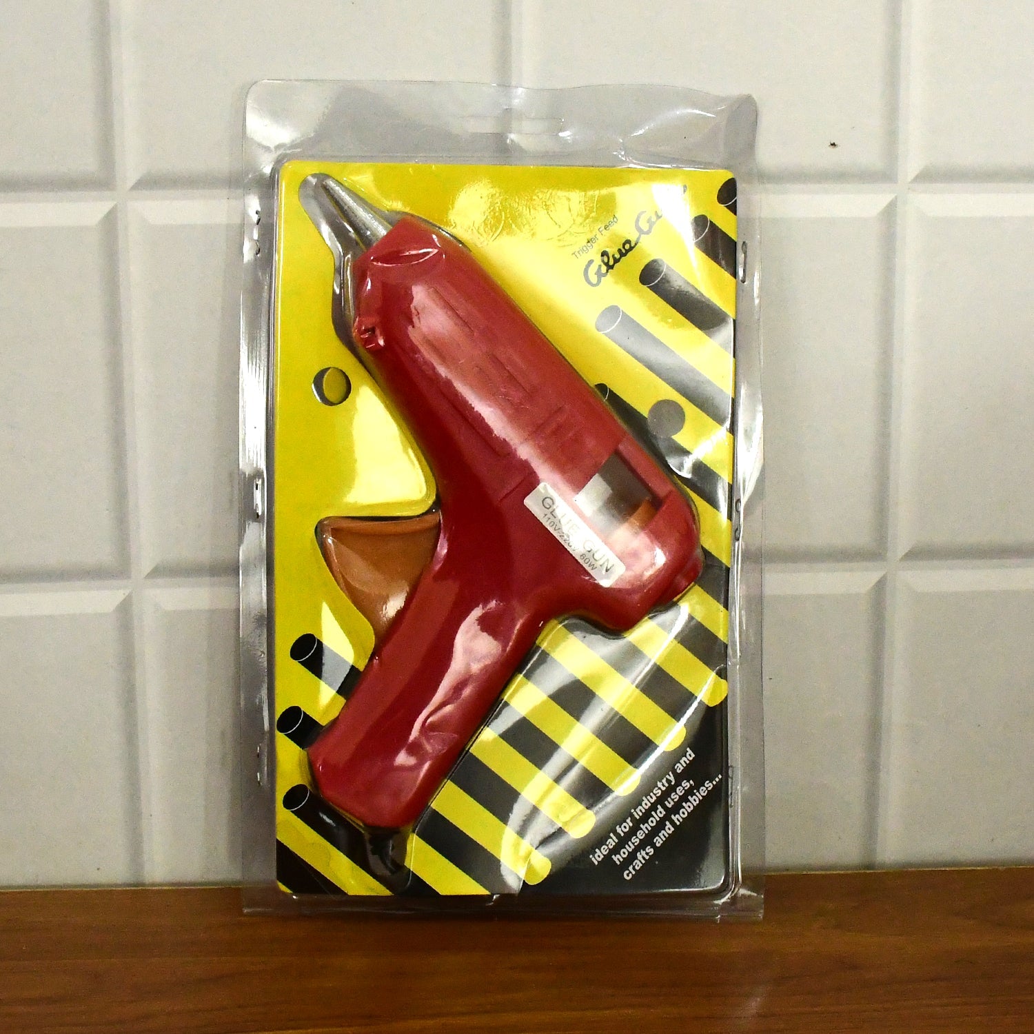 ALVENZA Hot Melt Glue Gun 60W – Professional Craft & Repair Tool | Craftily