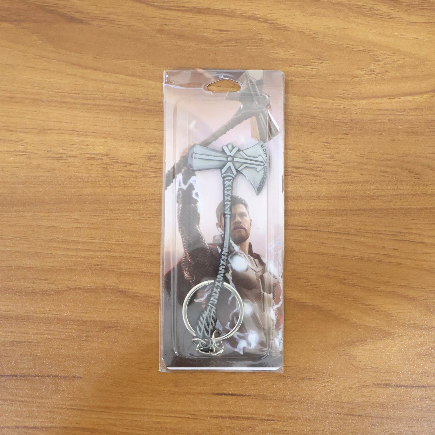 ALVENZA Axe Keychain – Durable Premium Metal 3D Design Accessory