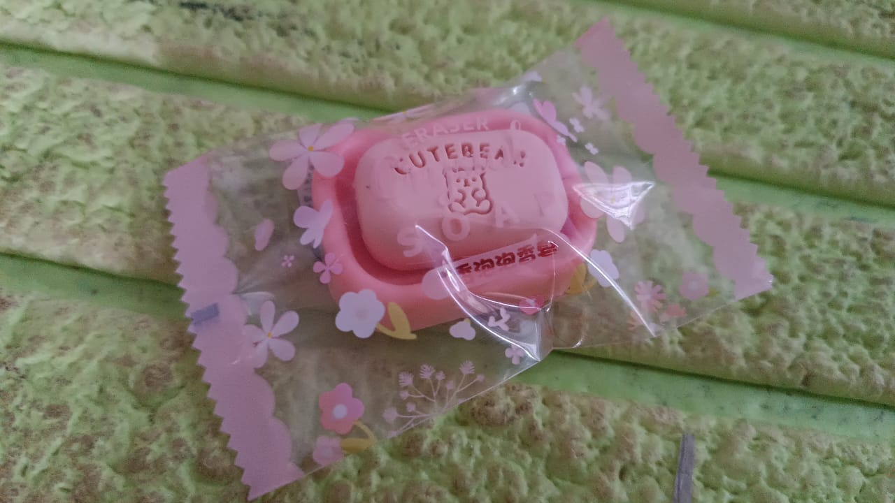Soap Shaped Erasers Fun, Compact & Reusable Stationery - Detail View 7