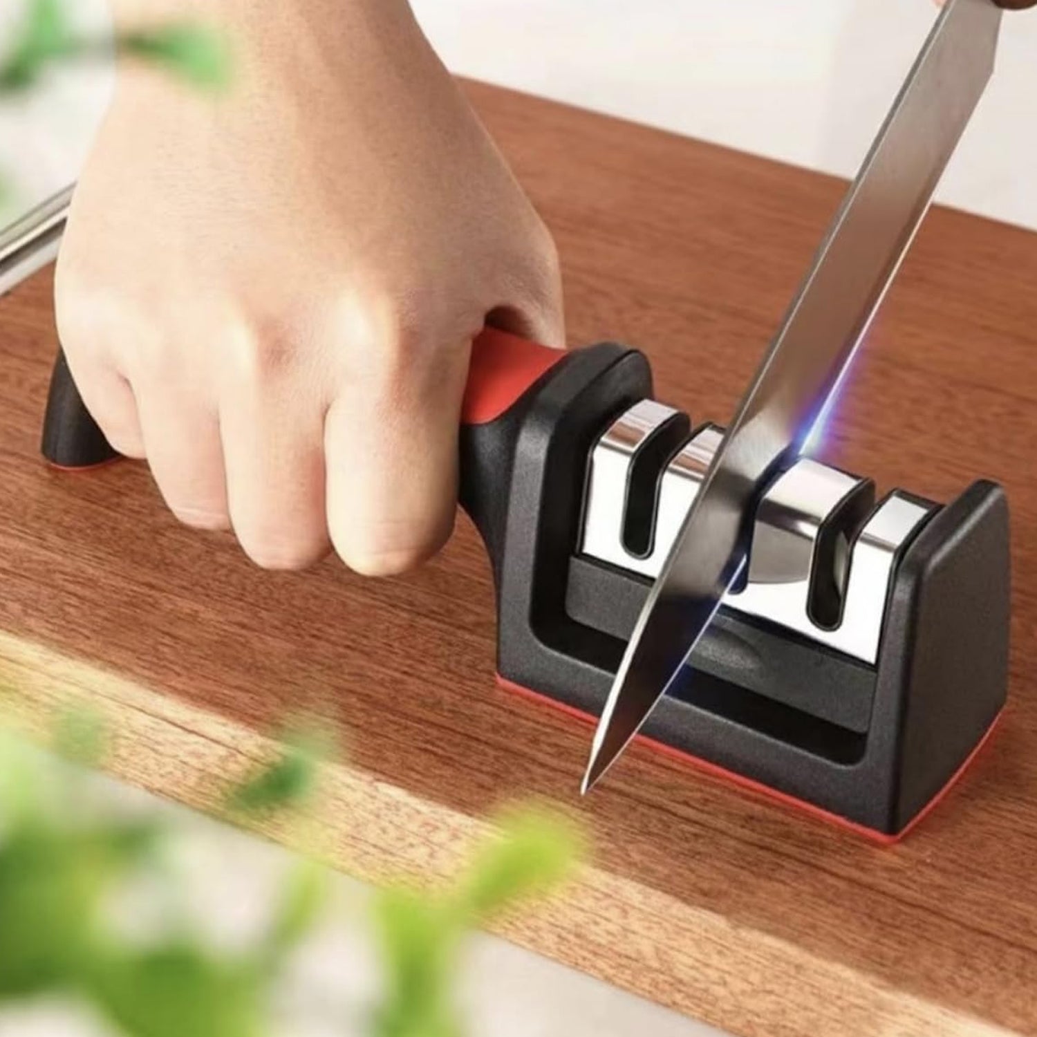 Manual Knife Sharpener 4-Stage for Precise Blades and Scissors - Detail View 7
