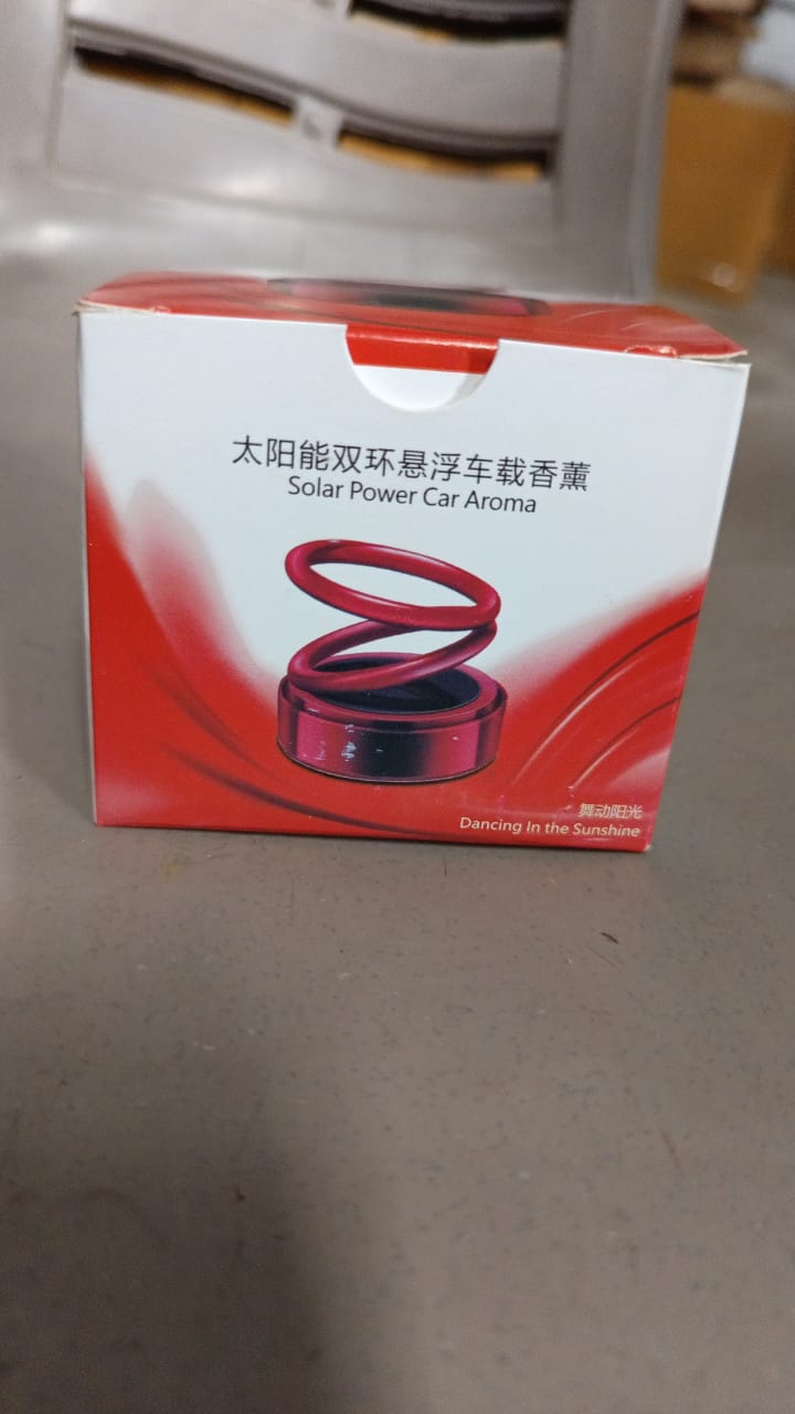 ALVENZA Solar Car Aroma Diffuser – 360° Rotating Fragrance | Velvet Wheels
