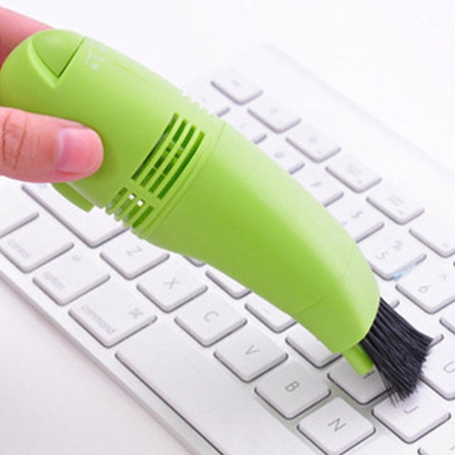 ALVENZA USB Mini Vacuum Cleaner – Portable for Car & Computer | Compshop