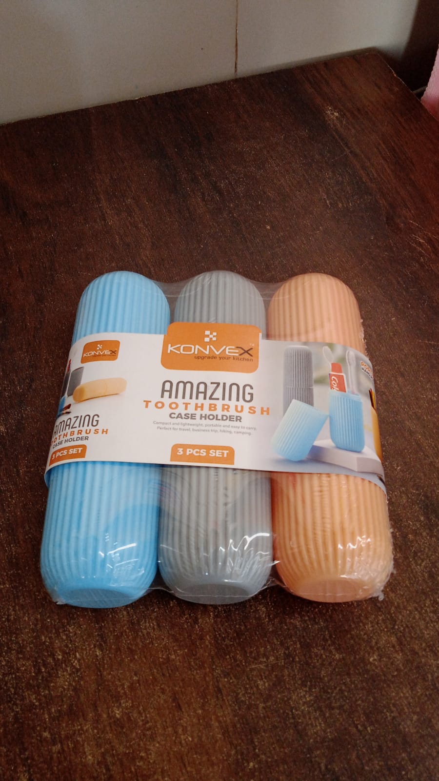 Travel Toothbrush Holder 3 Pc Multicolor Kit | Konvex - Detail View 8